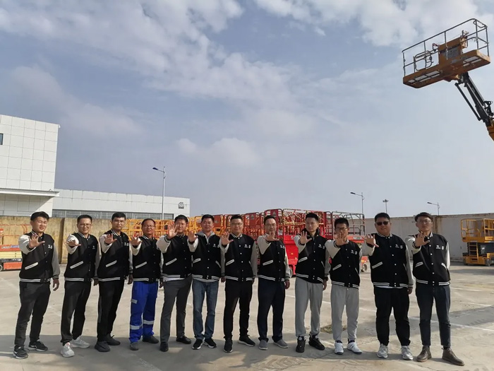 众能联合的5周岁，半岛官网平台（China）官方网站这么过！-5.jpg
